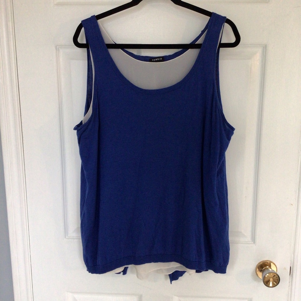 🛍️5/💲20🛍️ TORRID double layered tank top